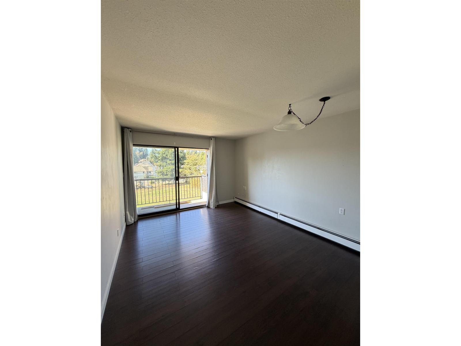 307 32733 BROADWAY EAST STREET