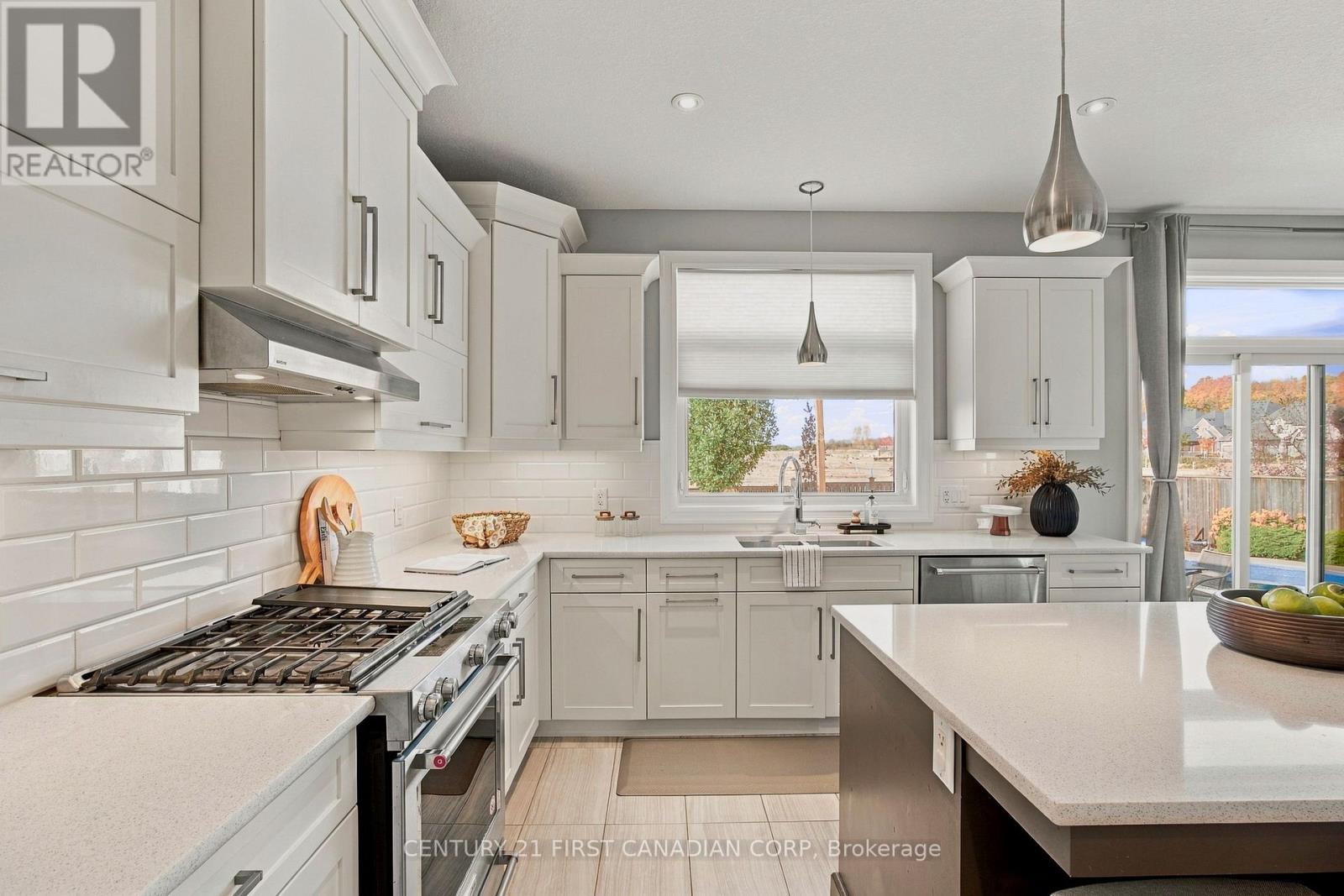 1935 Canvas Way, London North, Ontario  N5X 0L9 - Photo 16 - X14112496