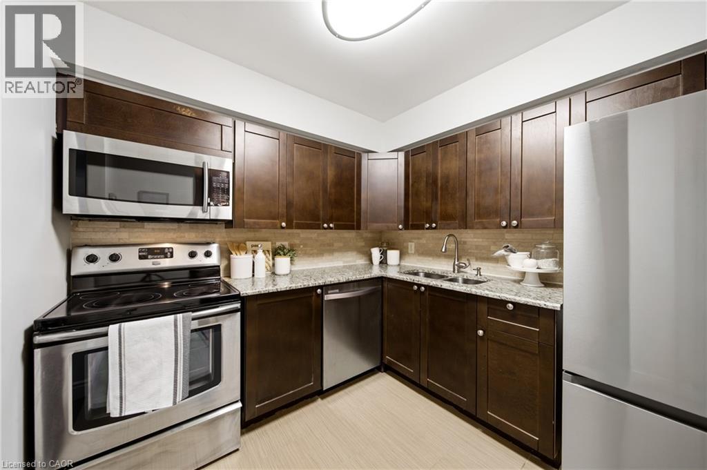 1506 Pilgrims Way Unit# 931, Oakville, Ontario  L6M 3H1 - Photo 17 - 40873609