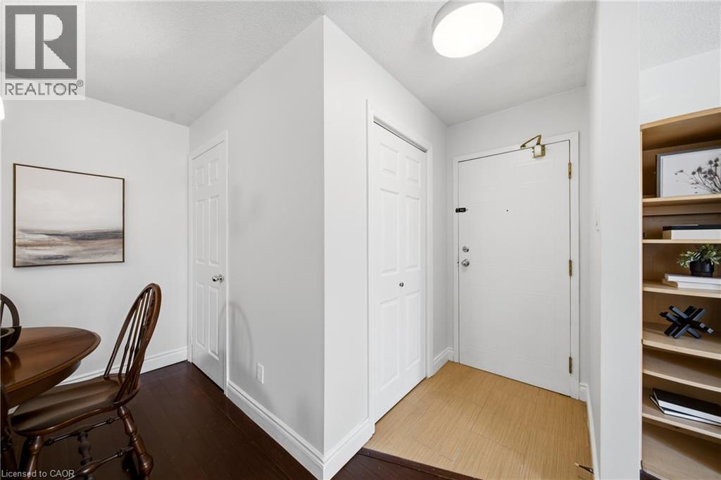 1506 Pilgrims Way Unit# 931, Oakville, Ontario  L6M 3H1 - Photo 4 - 40873609