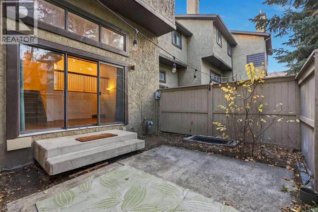 69 Glamis Gardens Sw, Calgary, Alberta  T3E 6S4 - Photo 42 - A2352743