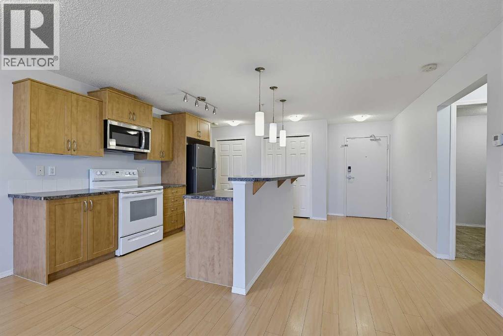 2105, 700 Willowbrook Road NW