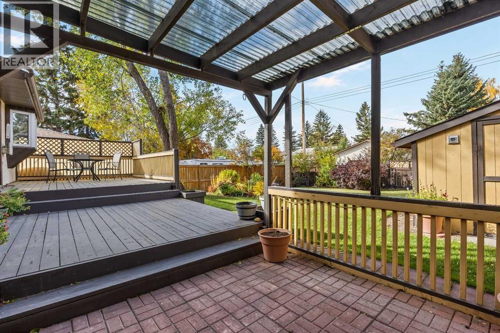 6268 Silver Springs Hill Nw, Calgary, Alberta  T3B 3E6 - Photo 9 - A2353631