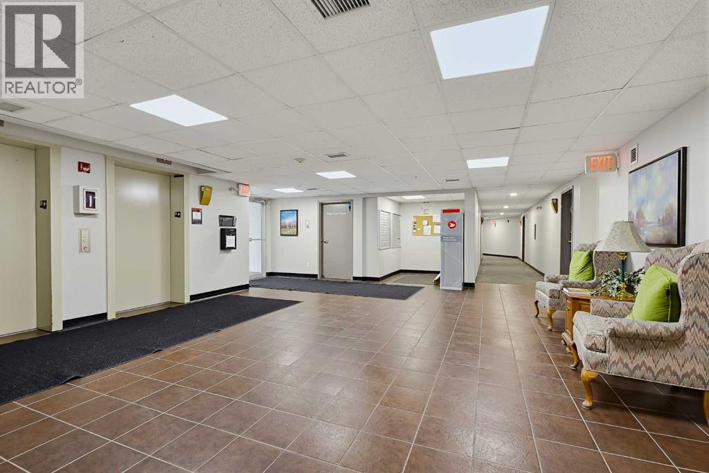 2105, 700 Willowbrook Road NW