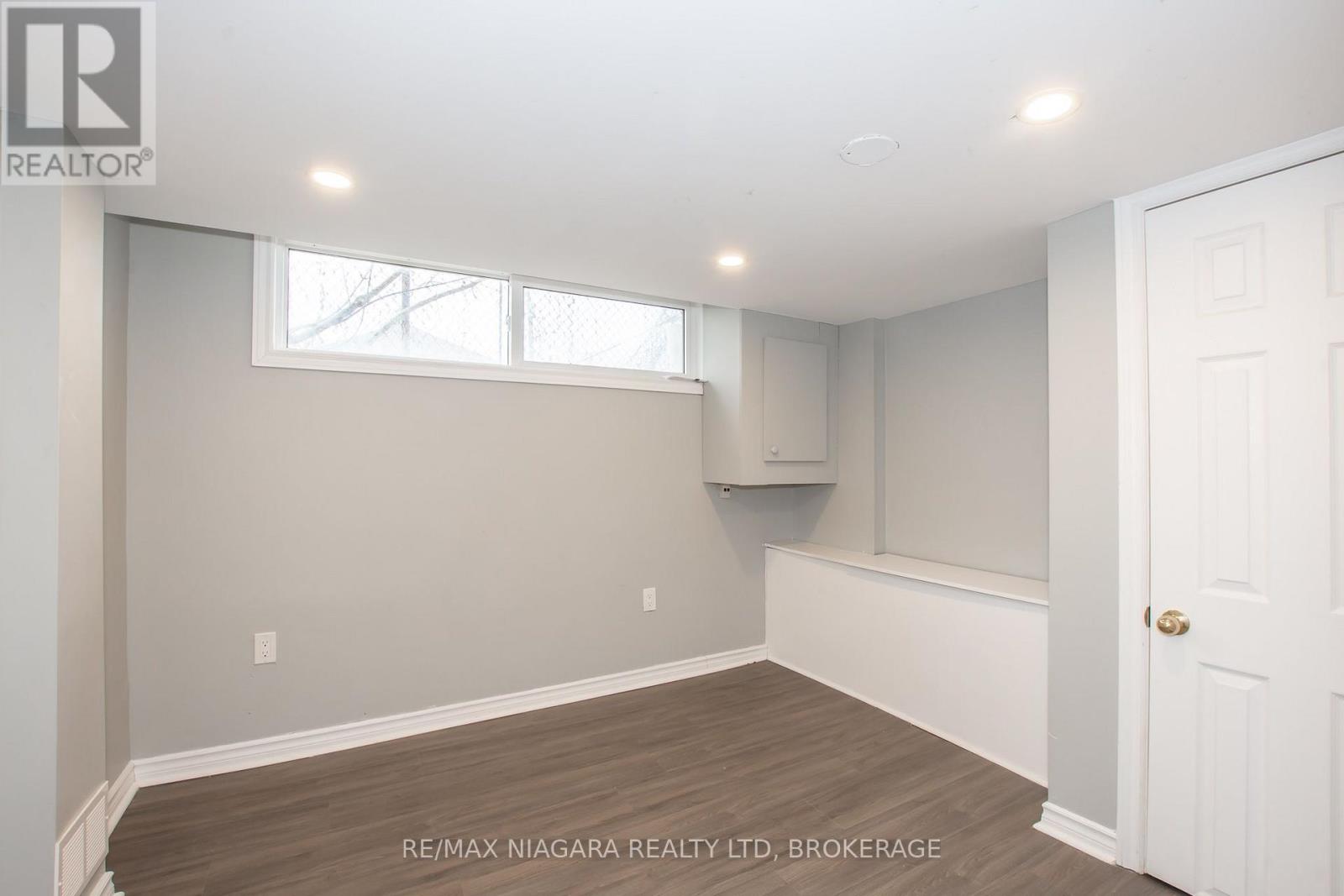 4 Manchester Avenue, St. Catharines (Haig), Ontario  L2R 1N8 - Photo 16 - X14112504