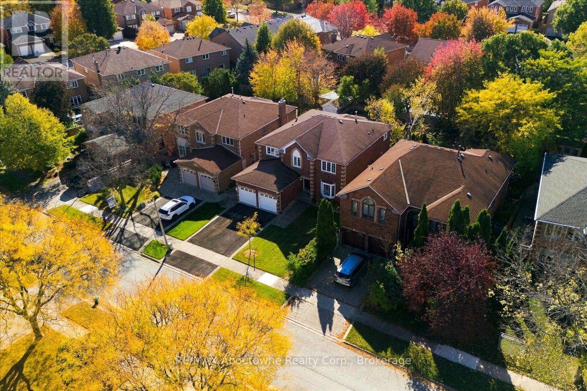 1476 Livery Lane, Oakville, Ontario  L6M 2Y8 - Photo 41 - W14112552