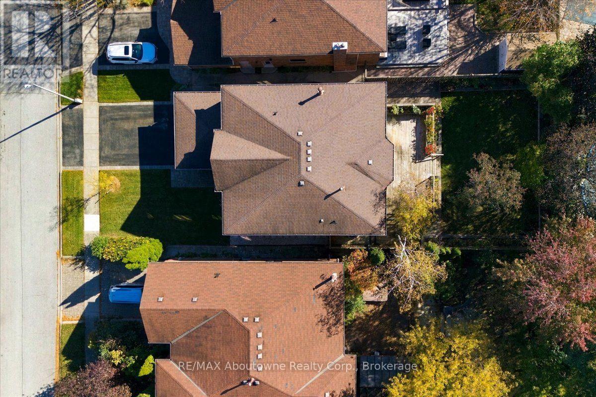 1476 Livery Lane, Oakville, Ontario  L6M 2Y8 - Photo 42 - W14112552