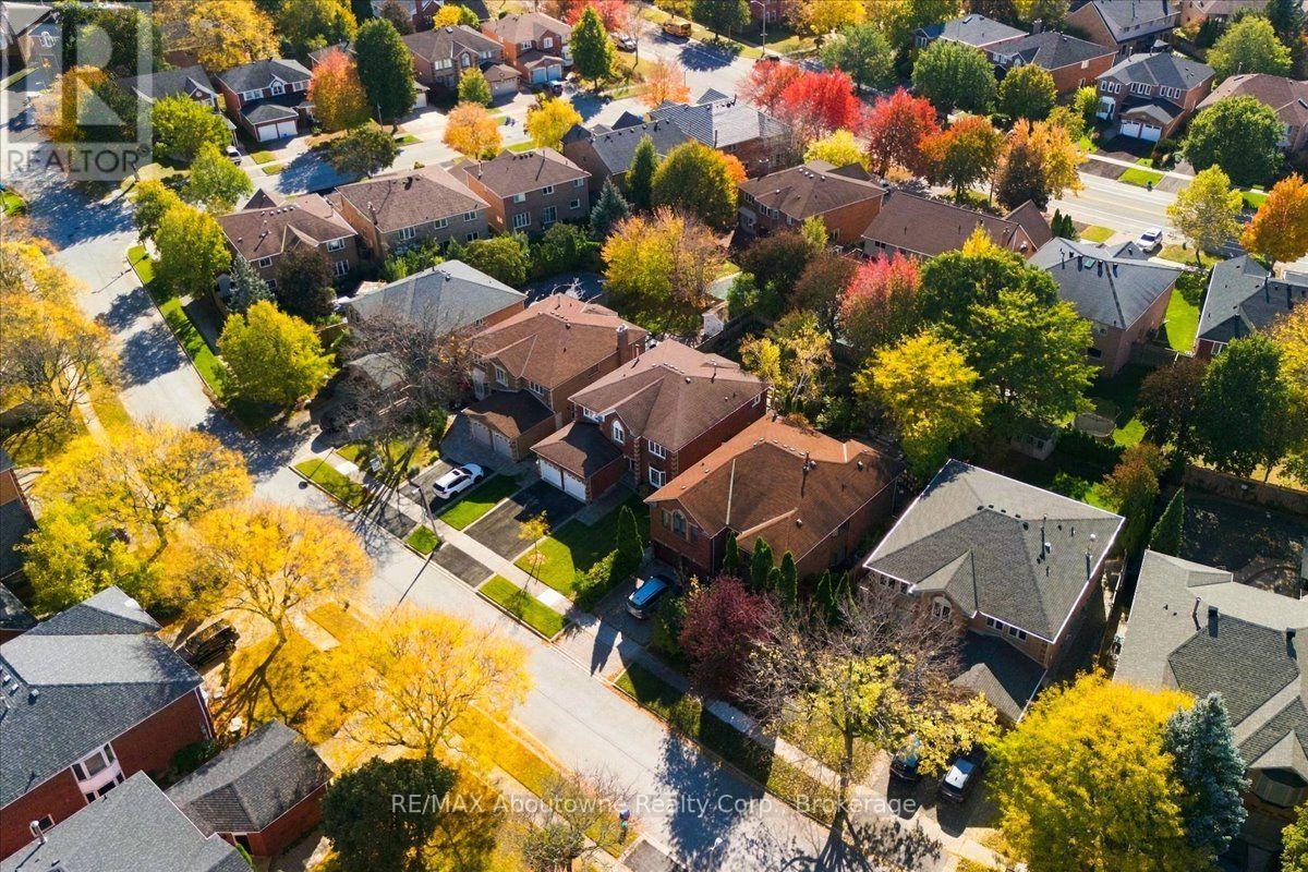 1476 Livery Lane, Oakville, Ontario  L6M 2Y8 - Photo 45 - W14112552