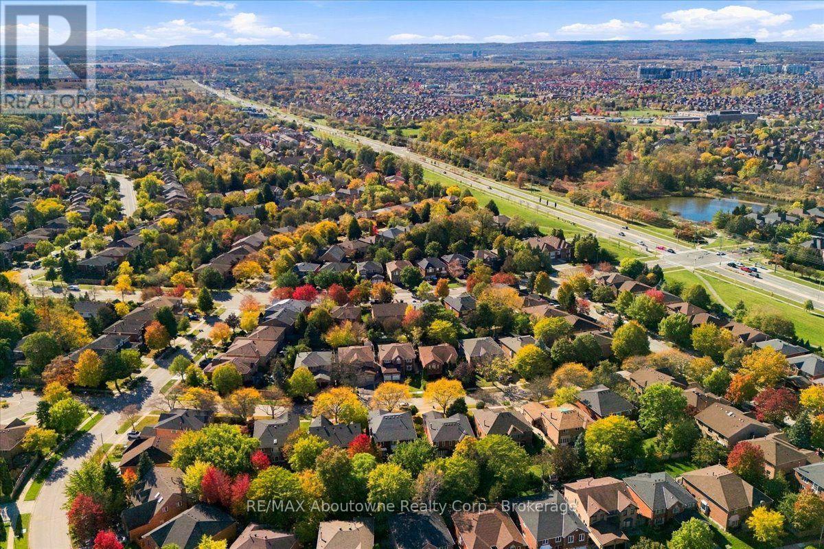 1476 Livery Lane, Oakville, Ontario  L6M 2Y8 - Photo 49 - W14112552
