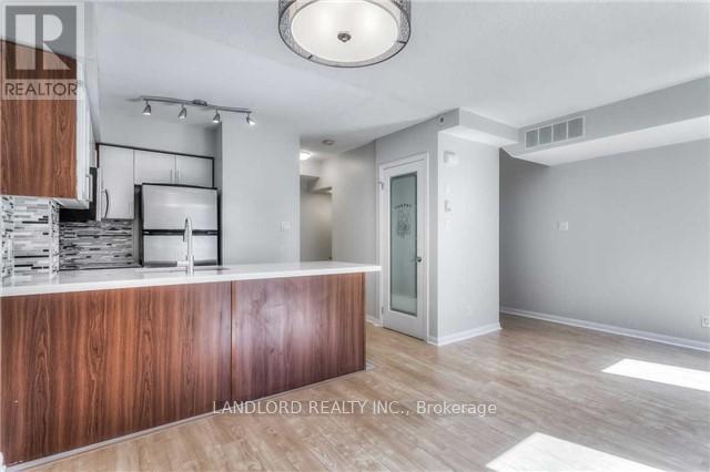 511 - 27 CANNIFF STREET, toronto (niagara), Ontario