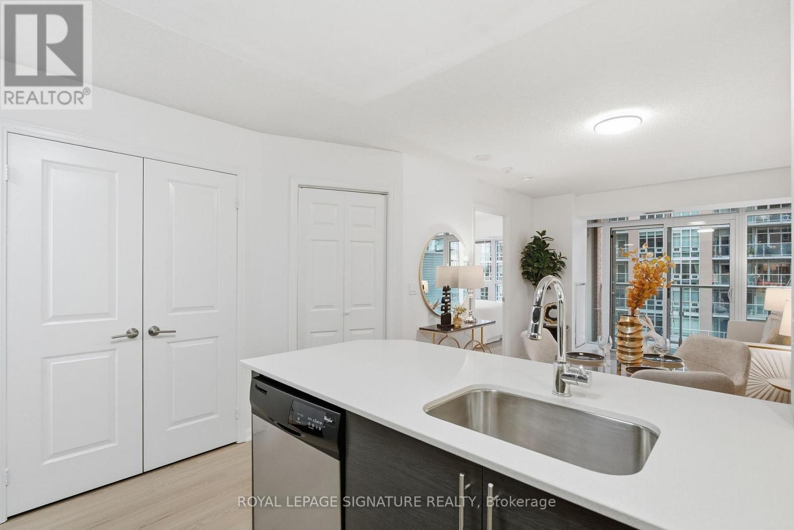 1309 - 65 East Liberty Street, Toronto, Ontario  M6K 3R2 - Photo 13 - C14112544