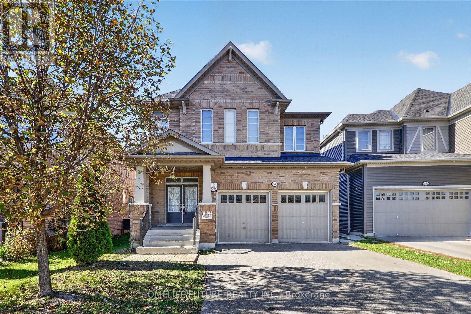 2548 Bandsman Crescent, Oshawa, Ontario  L1L 0M2 - Photo 1 - E14112472