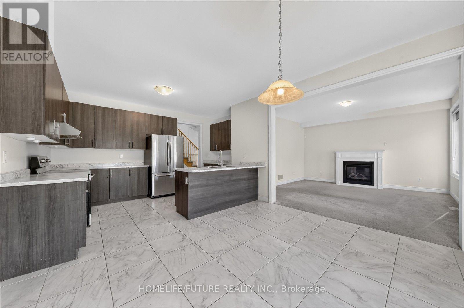 2548 Bandsman Crescent, Oshawa, Ontario  L1L 0M2 - Photo 11 - E14112472
