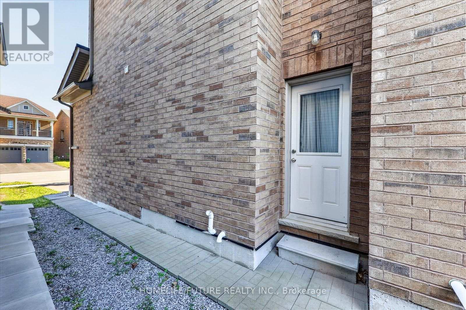 2548 Bandsman Crescent, Oshawa, Ontario  L1L 0M2 - Photo 36 - E14112472