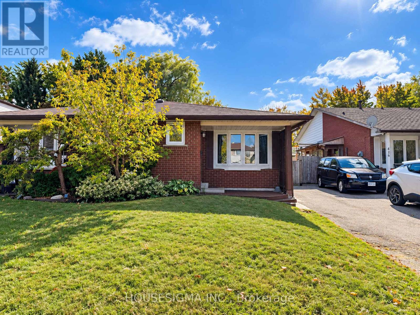 430 Harcourt Drive, Oshawa, Ontario  L1H 6V6 - Photo 1 - E14112580