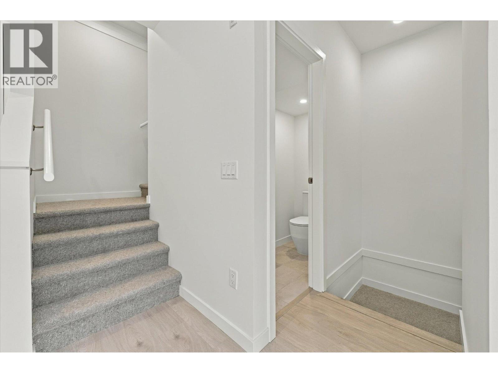 110 954 Lytton Street, North Vancouver, British Columbia  V7P 0C4 - Photo 18 - R3178131