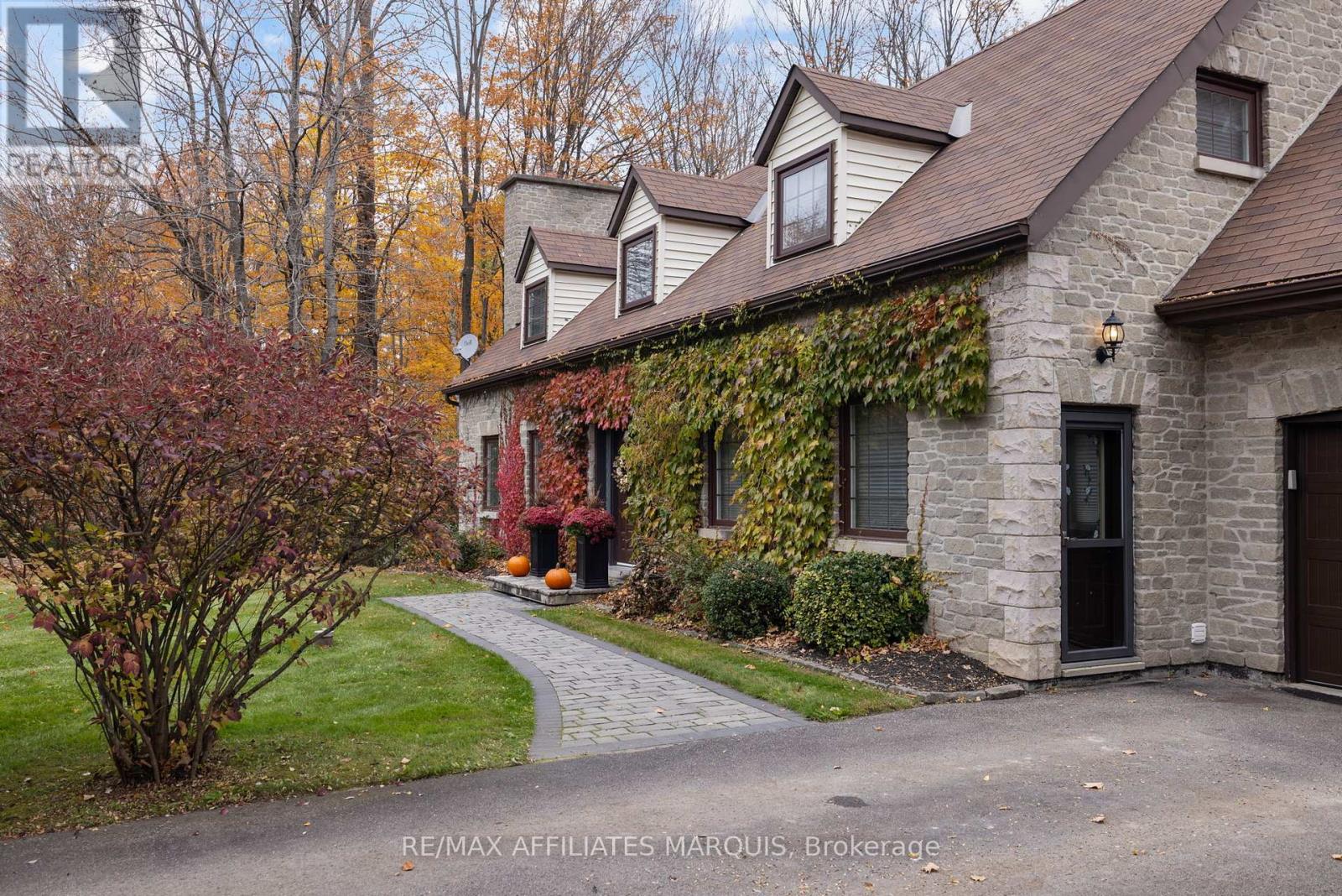 134 Karen Lane, Drummond/north Elmsley, Ontario  K7H 3C7 - Photo 2 - X13658234
