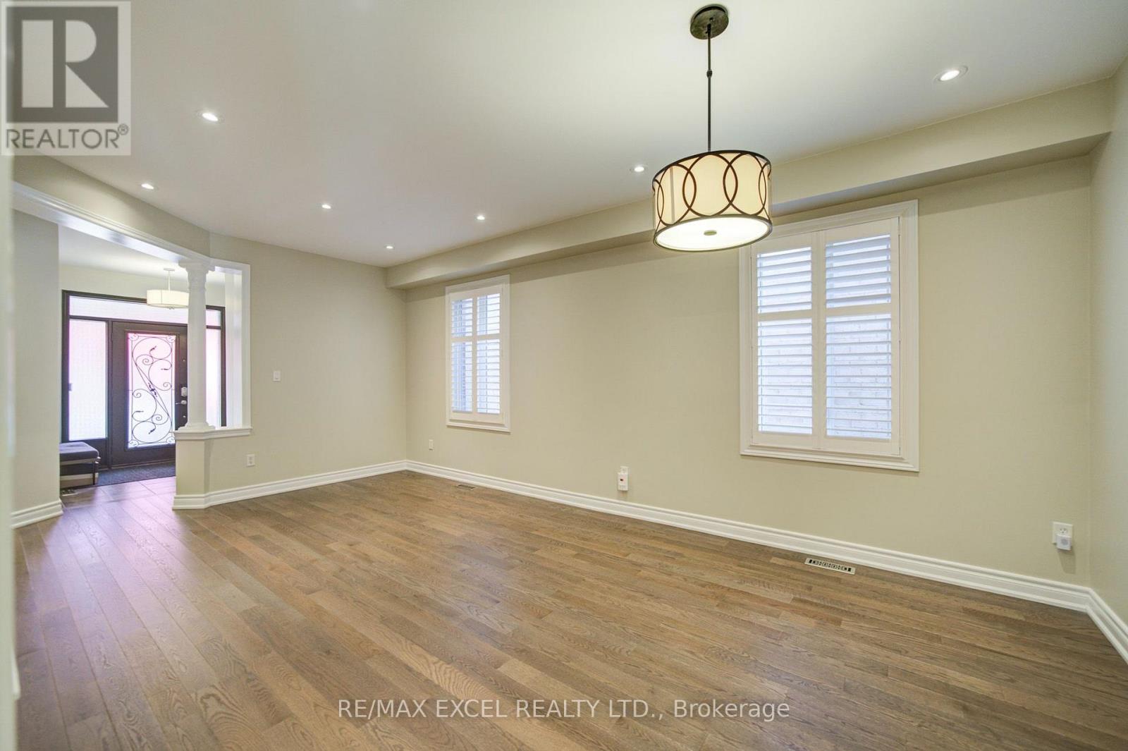 202 West Lawn Crescent, Whitchurch-Stouffville (Stouffville), Ontario  L4A 0B4 - Photo 14 - N14112512