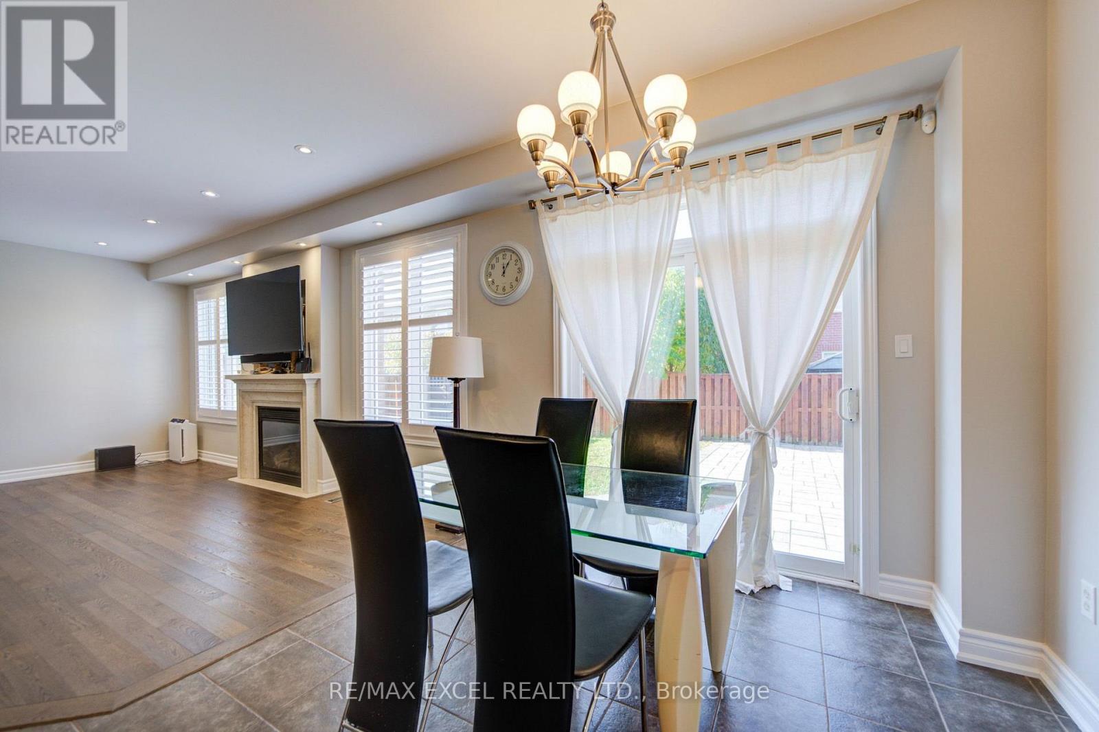 202 West Lawn Crescent, Whitchurch-Stouffville (Stouffville), Ontario  L4A 0B4 - Photo 23 - N14112512