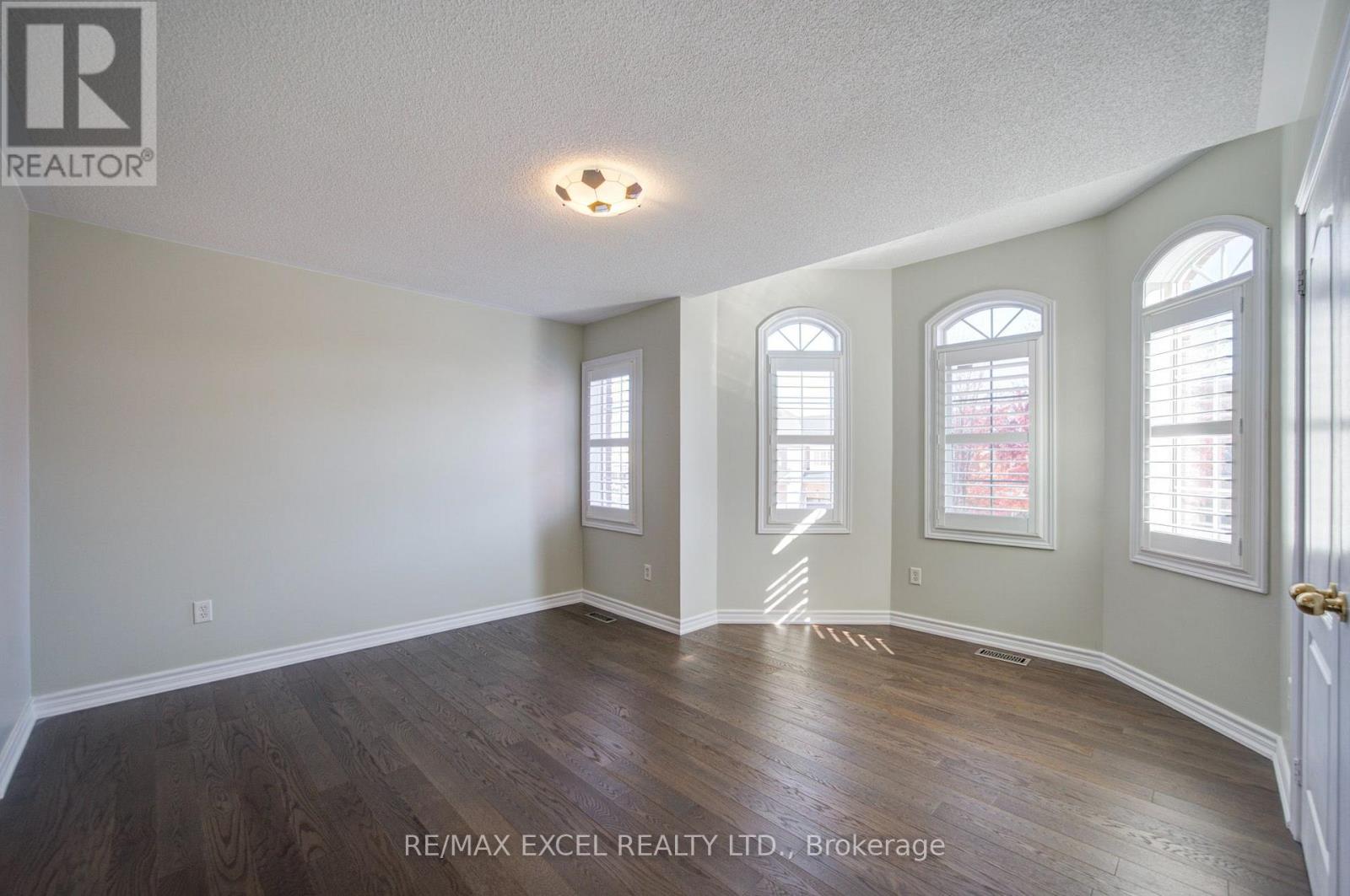 202 West Lawn Crescent, Whitchurch-Stouffville (Stouffville), Ontario  L4A 0B4 - Photo 35 - N14112512