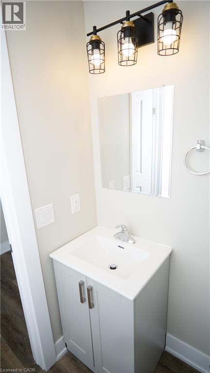 237 Hellems Avenue Unit# 1, Welland, Ontario  L3B 3B8 - Photo 7 - 40873745