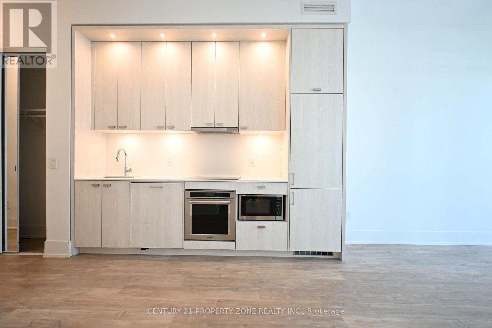 711 - 480 Front Street W, Toronto, Ontario  M5V 0V6 - Photo 4 - C14108266