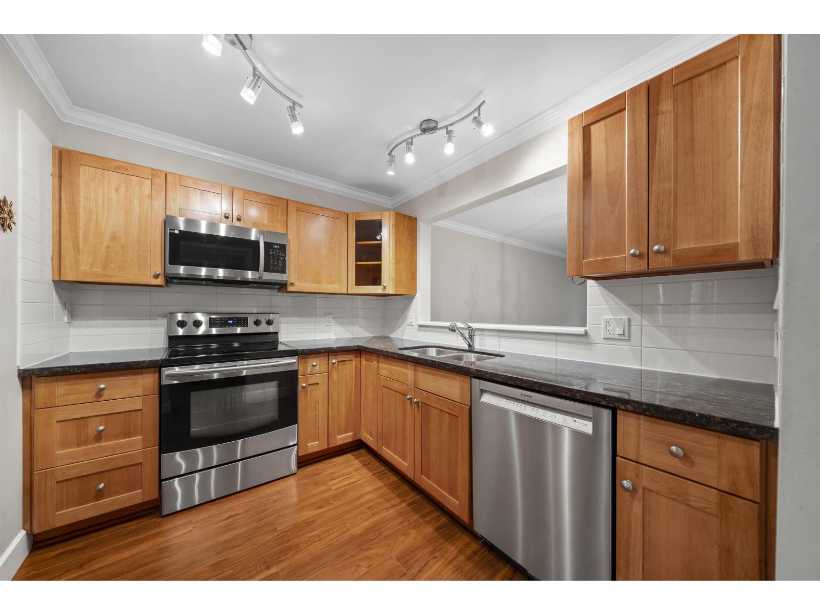 109 15270 17 Avenue, Surrey, British Columbia  V4A 1T9 - Photo 11 - R3178142