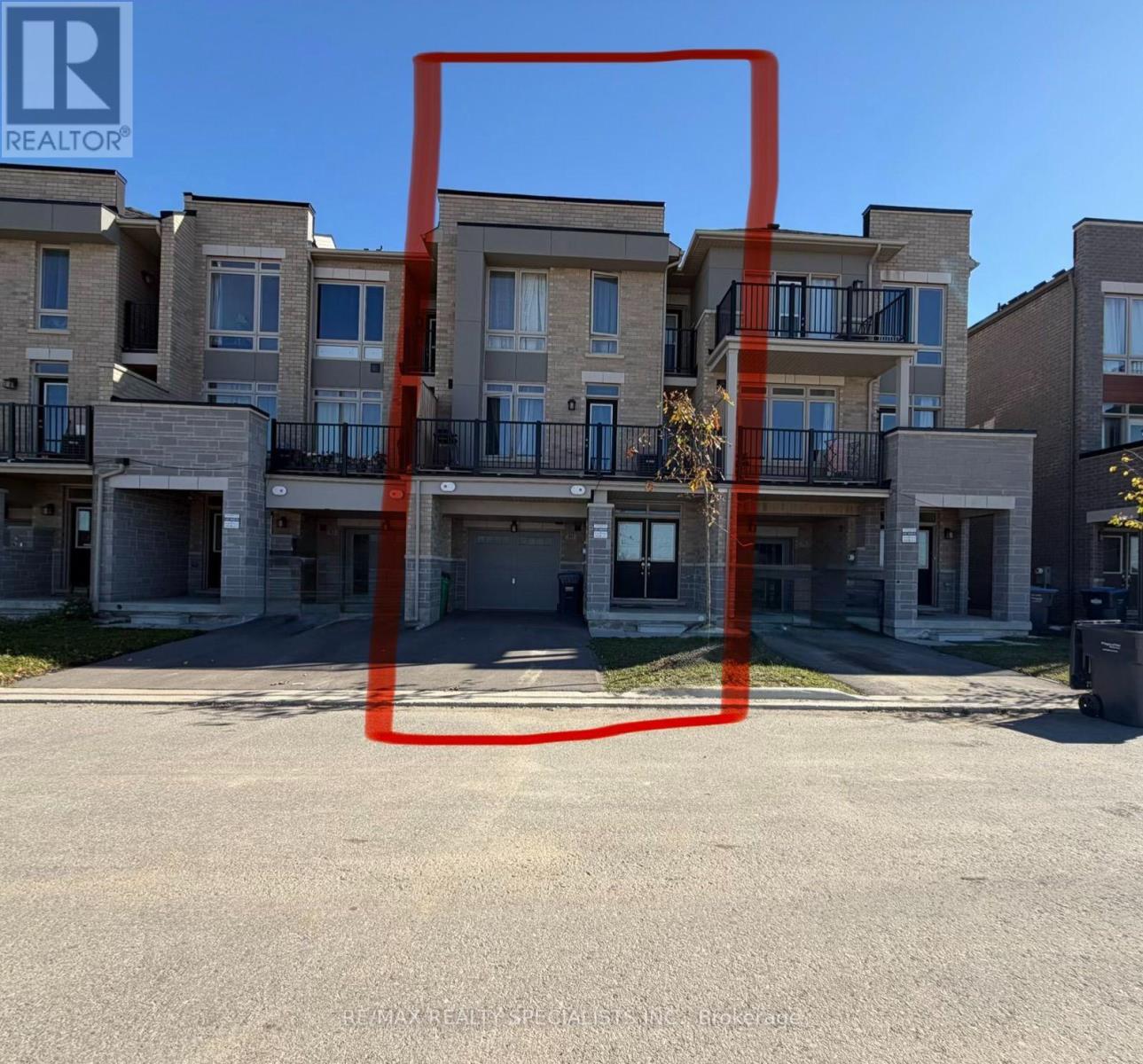 80 Donald Ficht Crescent, Brampton, Ontario  L7A 5H7 - Photo 2 - W13852528