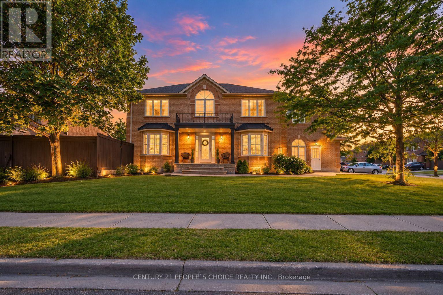 2 Checkerberry Crescent, Brampton, Ontario  L6R 2T2 - Photo 3 - W14096944