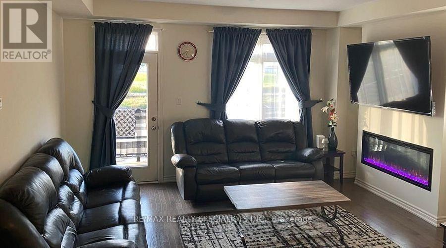 80 Donald Ficht Crescent, Brampton, Ontario  L7A 5H7 - Photo 15 - W13852528