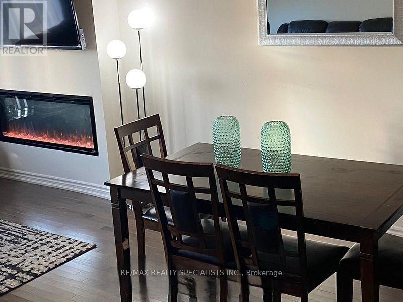 80 Donald Ficht Crescent, Brampton, Ontario  L7A 5H7 - Photo 17 - W13852528
