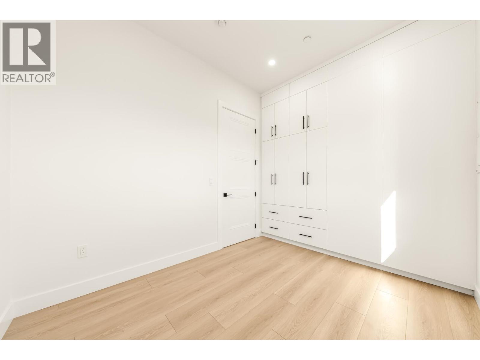 1 2686 Mcgill Street, Vancouver, British Columbia  V5K 1H3 - Photo 15 - R3177755