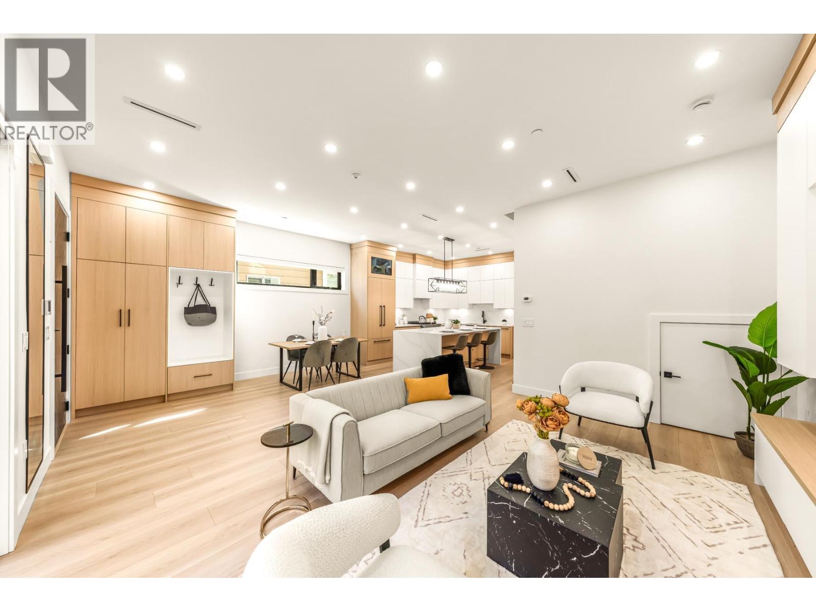1 2686 Mcgill Street, Vancouver, British Columbia  V5K 1H3 - Photo 4 - R3177755
