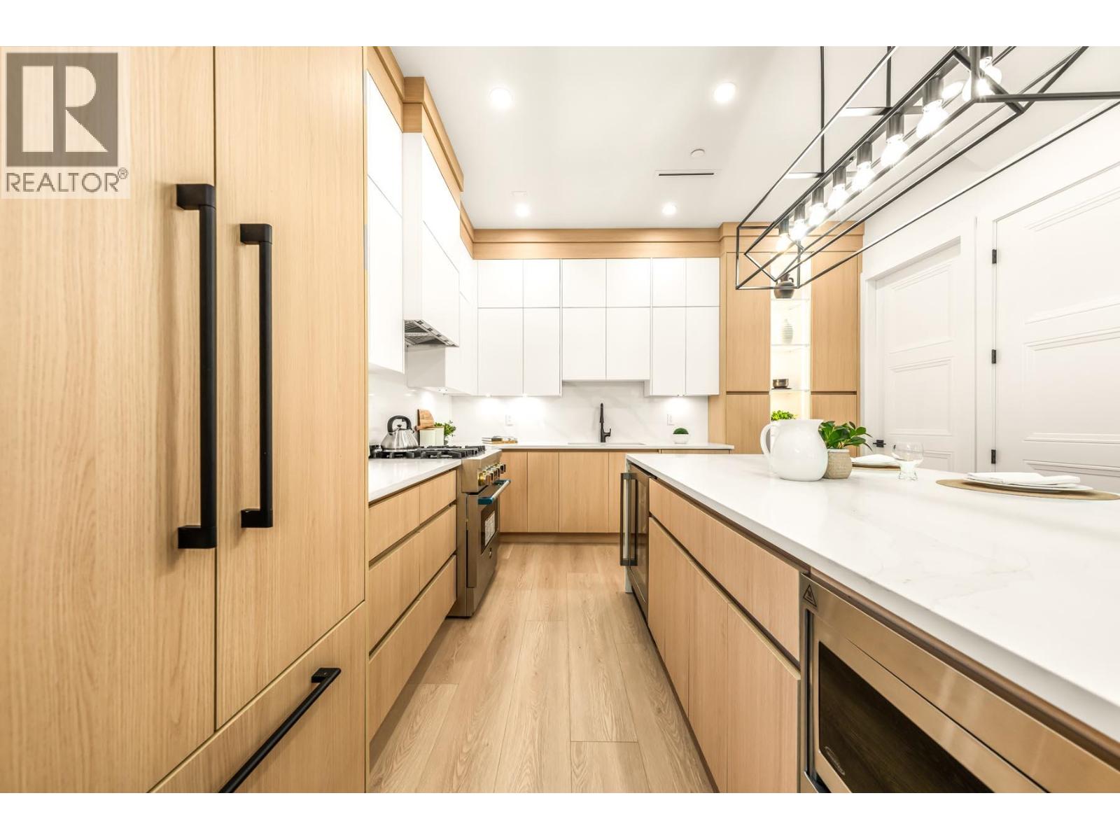 1 2686 Mcgill Street, Vancouver, British Columbia  V5K 1H3 - Photo 8 - R3177755