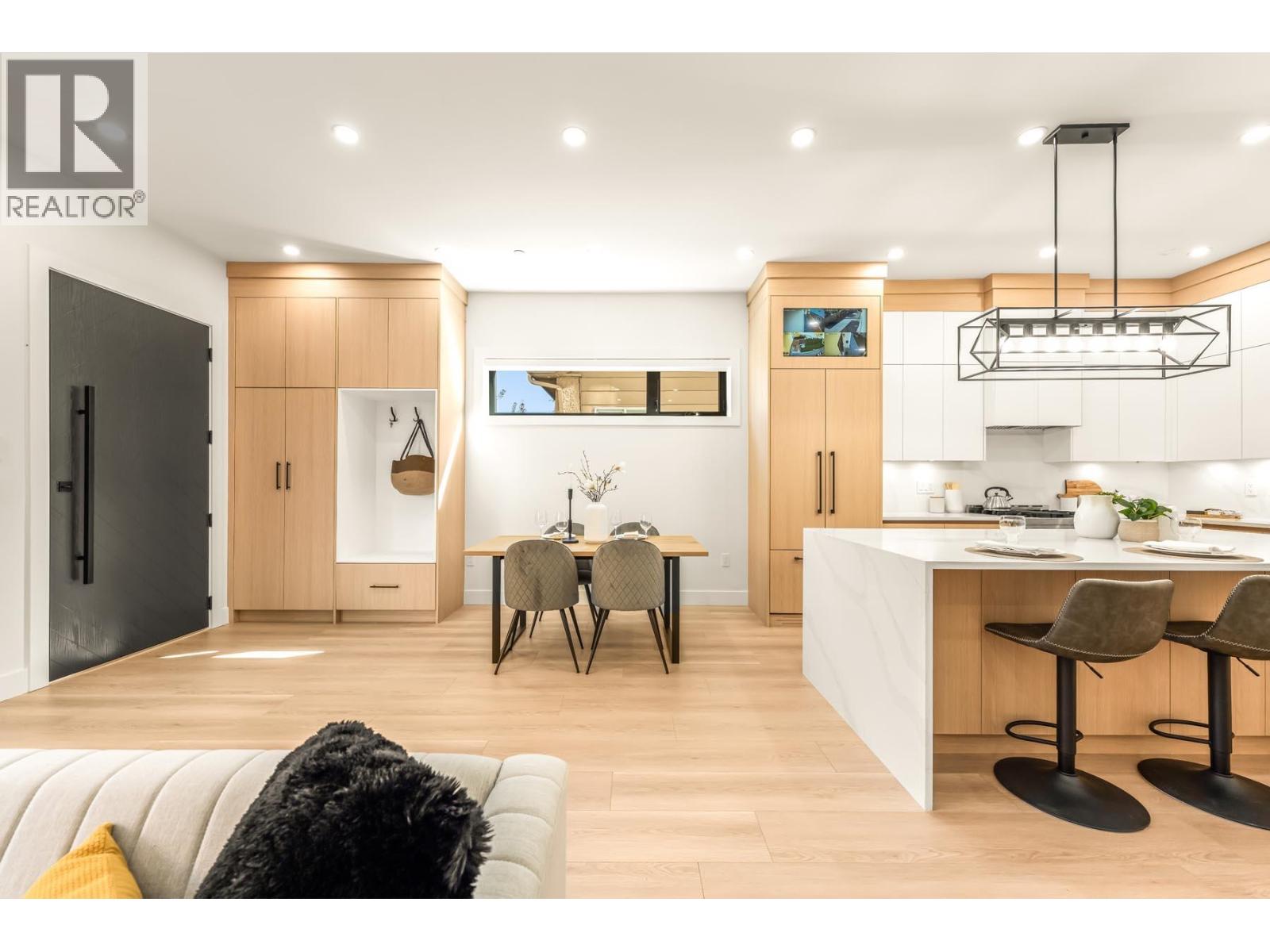1 2686 Mcgill Street, Vancouver, British Columbia  V5K 1H3 - Photo 9 - R3177755