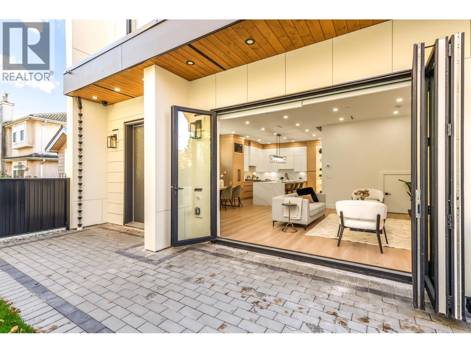 1 2686 Mcgill Street, Vancouver, British Columbia  V5K 1H3 - Photo 7 - R3177755