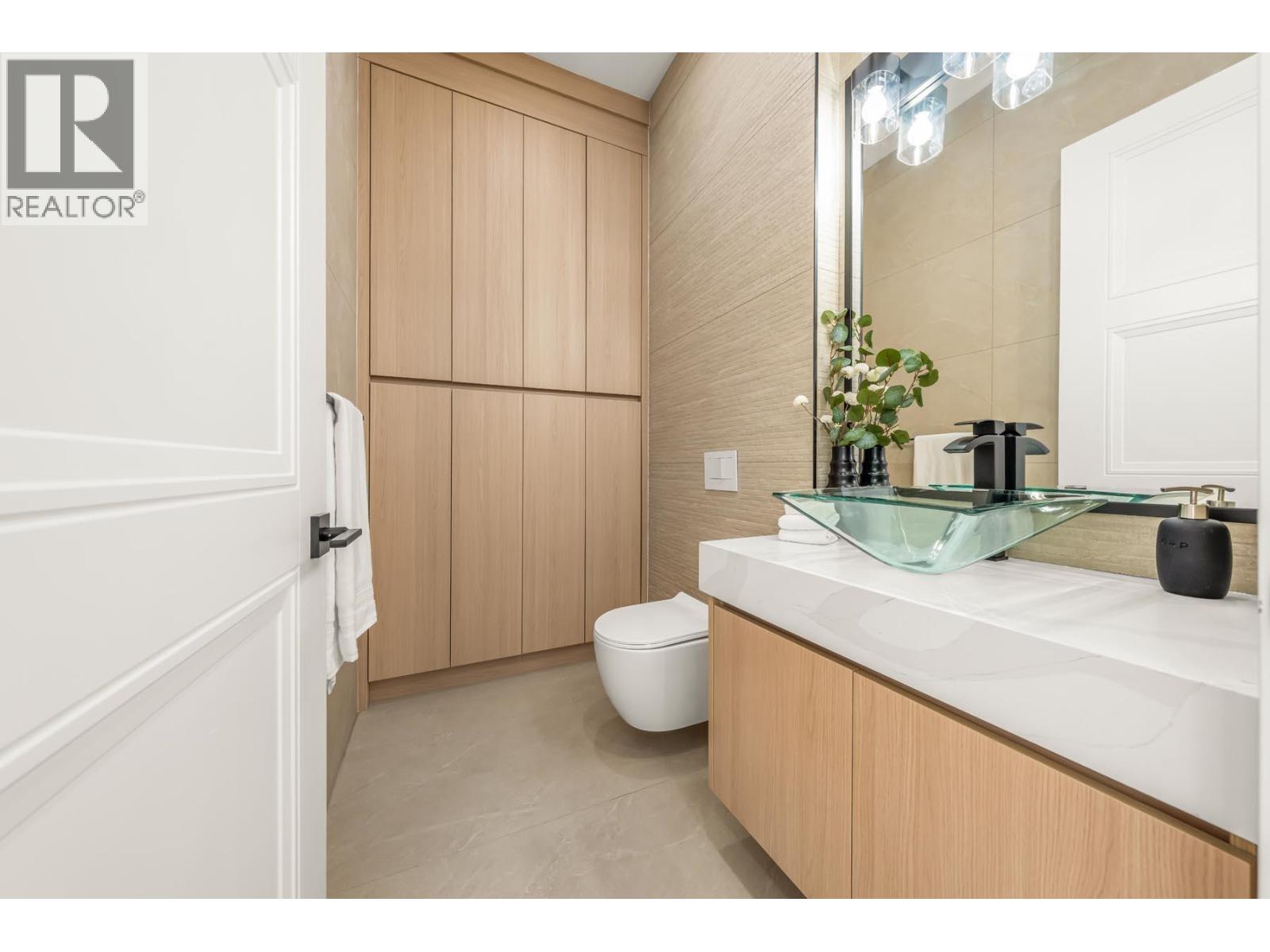 2 2686 Mcgill Street, Vancouver, British Columbia  V5K 1H3 - Photo 14 - R3177819