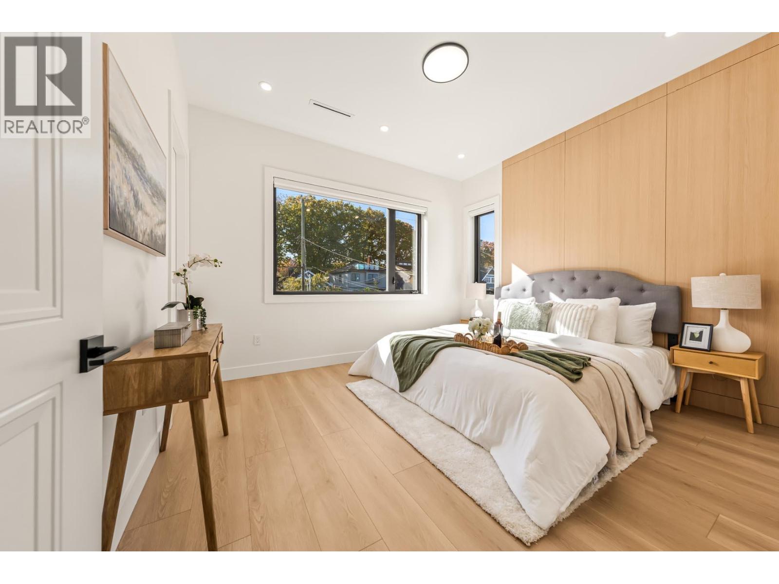 2 2686 Mcgill Street, Vancouver, British Columbia  V5K 1H3 - Photo 12 - R3177819