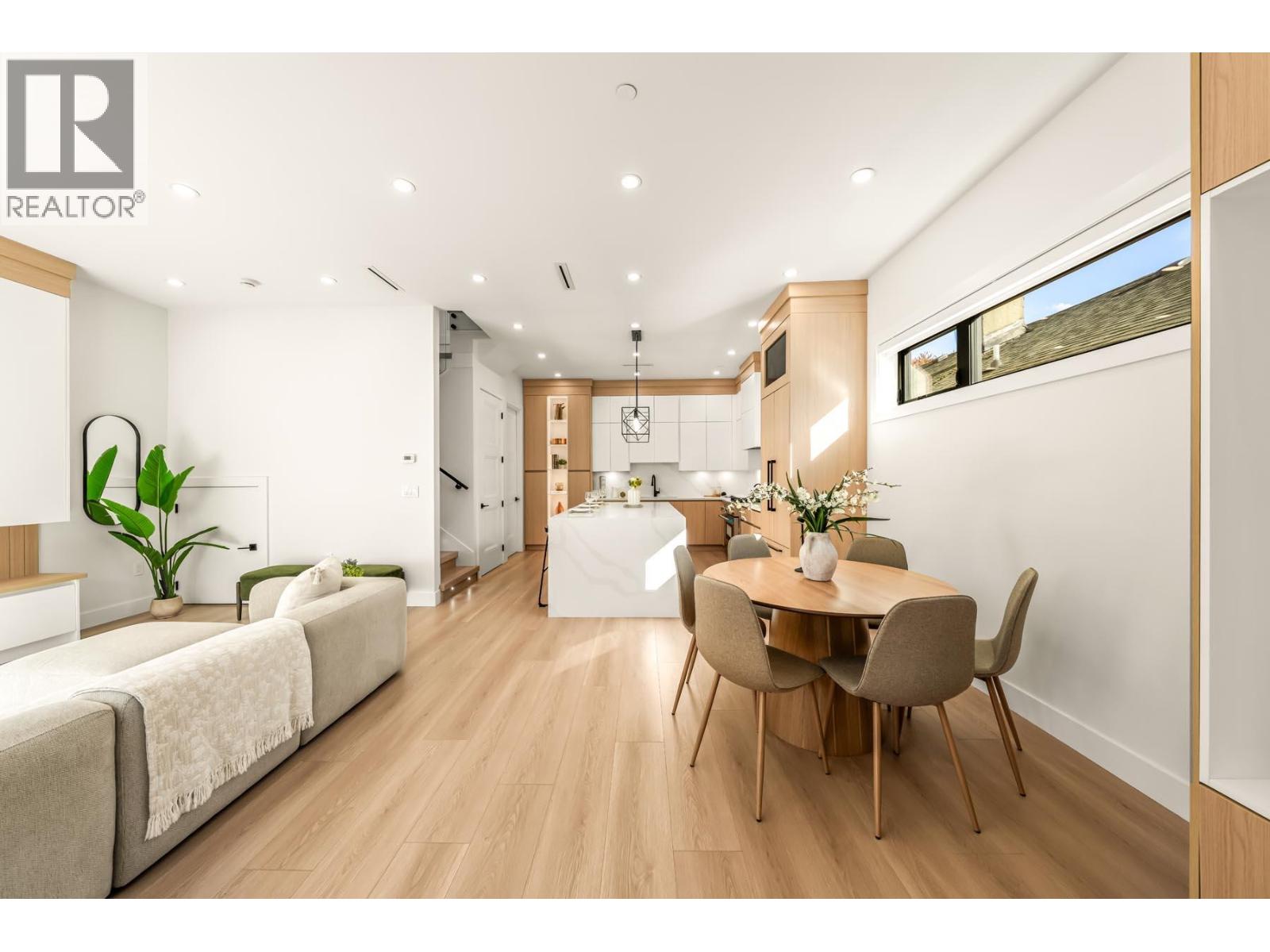 2 2686 Mcgill Street, Vancouver, British Columbia  V5K 1H3 - Photo 7 - R3177819