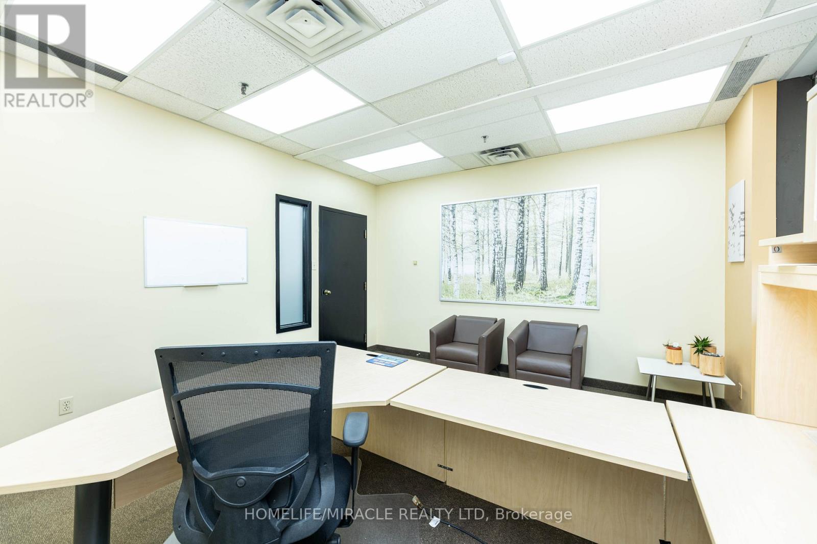 11 Automatic Road E, Brampton (Gore Industrial North), Ontario  L6S 4K6 - Photo 24 - W14112574