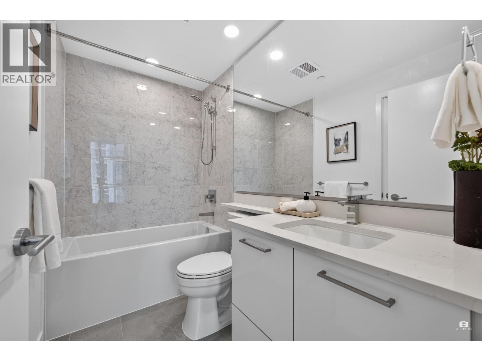 2207 518 Clarke Road, Coquitlam, British Columbia  V3J 3X2 - Photo 18 - R3178140