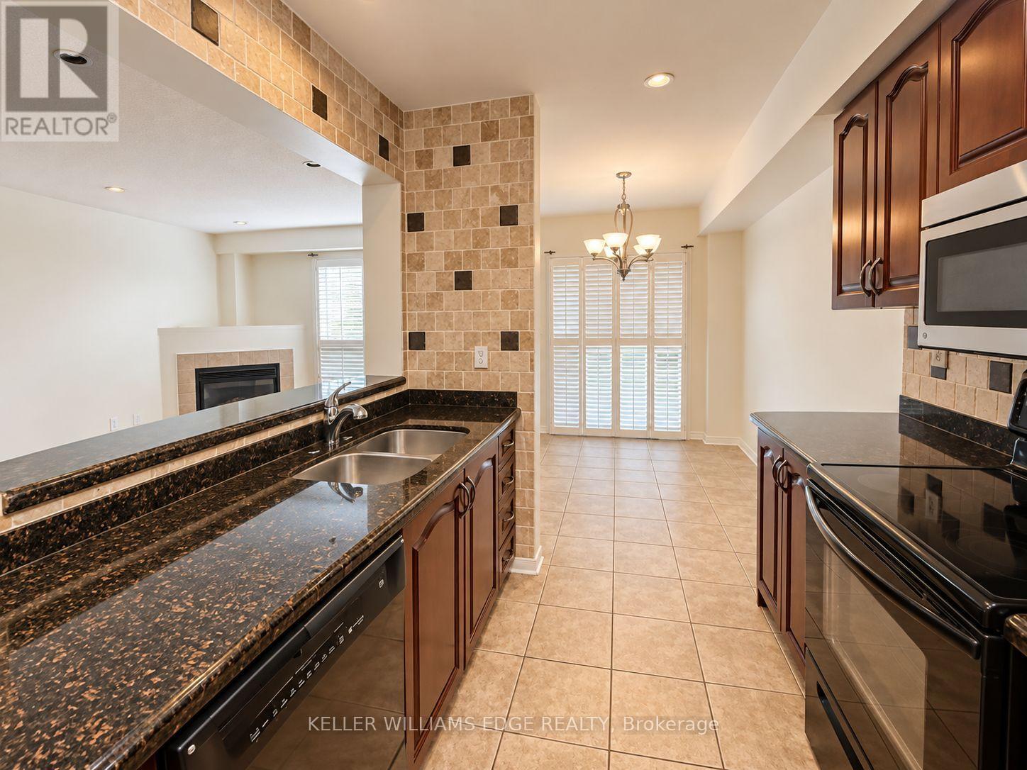 69 Cedarville Drive, Hamilton, Ontario  L8J 0A6 - Photo 4 - X14112558