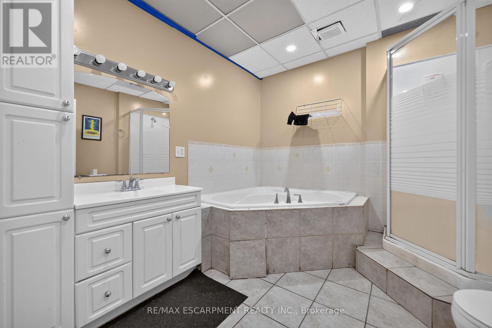 1292 Barton Street E, Hamilton, Ontario  L8H 2W1 - Photo 27 - X14112572