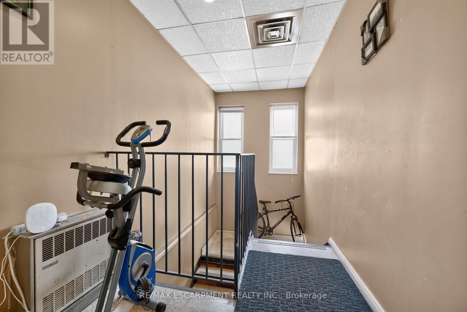 1292 Barton Street E, Hamilton, Ontario  L8H 2W1 - Photo 38 - X14112572