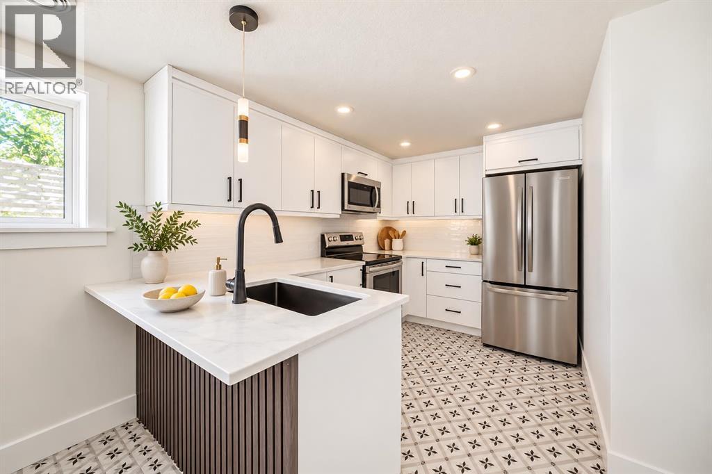 6619 4 Street Nw, Calgary, Alberta  T2K 1C1 - Photo 6 - A2354288