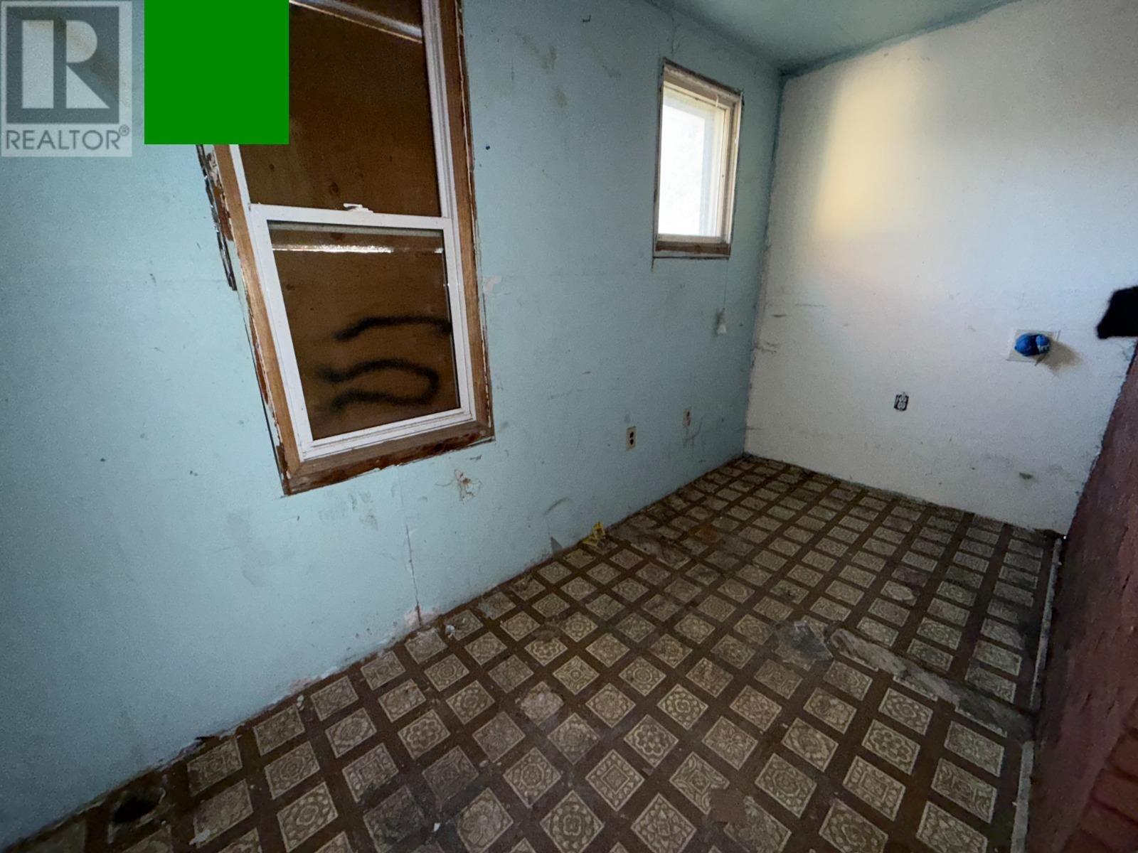 660 Queen St, Sault Ste. Marie, Ontario  P6A 1A9 - Photo 7 - SM262959