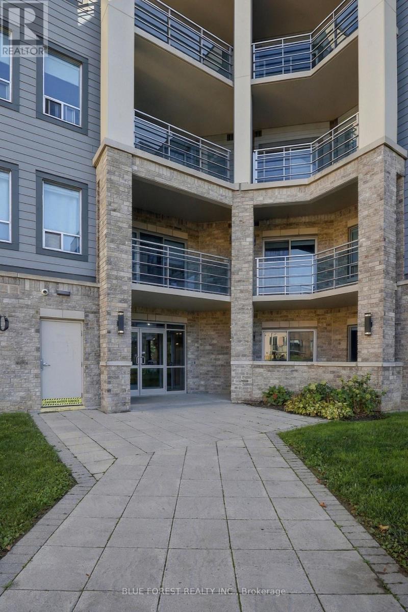 205 - 320 Sugarcreek Trail, London North, Ontario N6H 0G3 - Photo 3 - X14112592