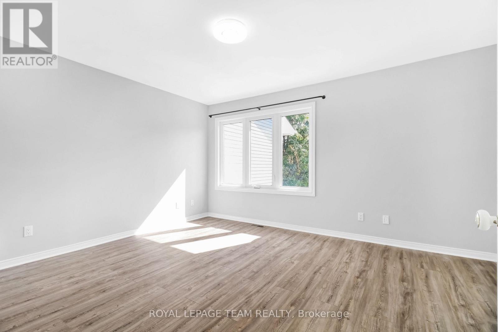 141 Hearst Way, Ottawa, Ontario  K2L 4G5 - Photo 14 - X14112752