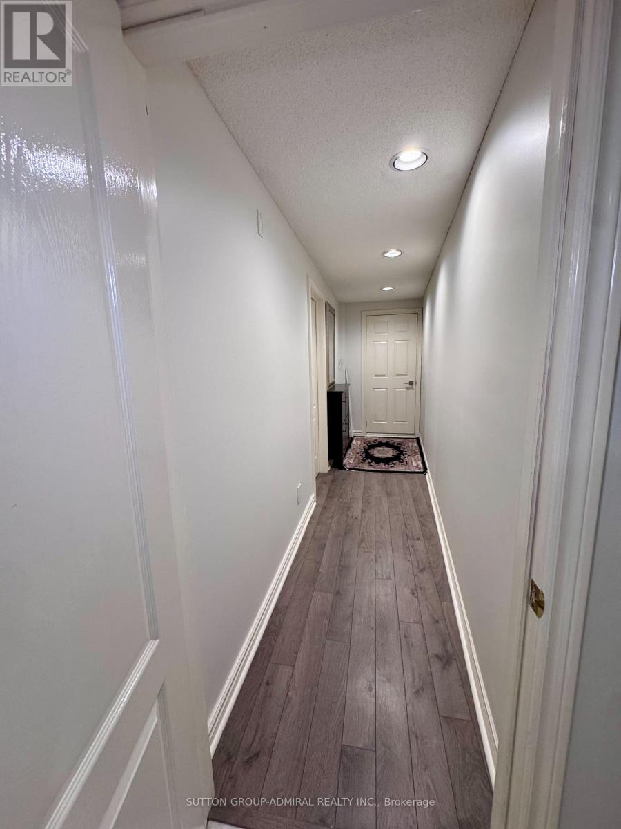 Lower - 60 Spring Town Road, Vaughan, Ontario  L4L 8G2 - Photo 25 - N13767130