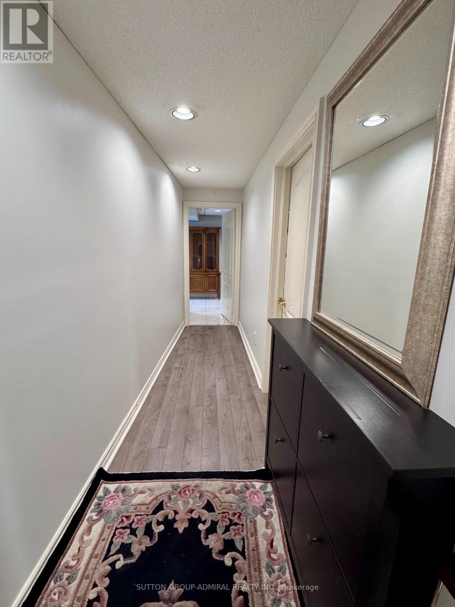 Lower - 60 Spring Town Road, Vaughan, Ontario  L4L 8G2 - Photo 2 - N13767130